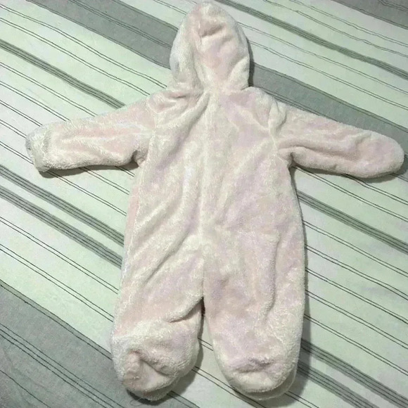 First Impressions lightweight snowsuit pink size 3-6m - Picture 7 of 7